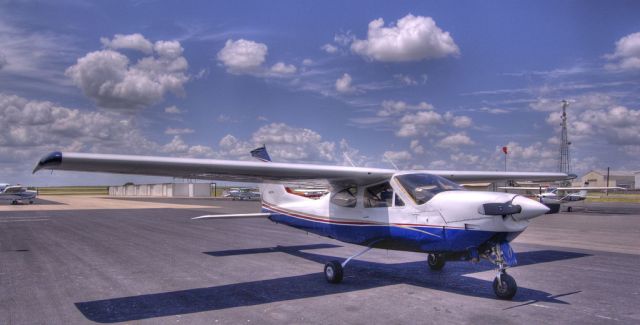 Cessna 177RG Cardinal RG (N8035G)