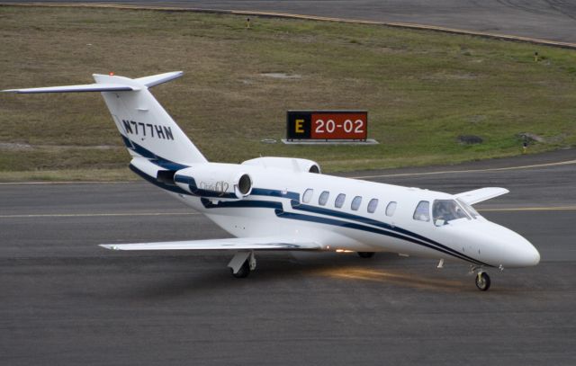 Cessna Citation CJ1 (N777HN) - Aeronave de Internaves en Toncontin Honduras.  Capt.Jose Arnoldo Argueta  Capt.Pedro Lovo