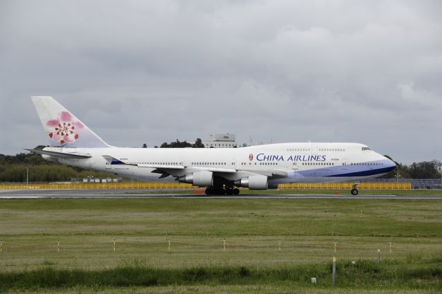 Boeing 747-400 (B-18201) - Departure at NRT Airport R/W16R on 2012/04/30