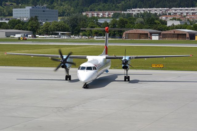 de Havilland Dash 8-400 (OE-LGJ)