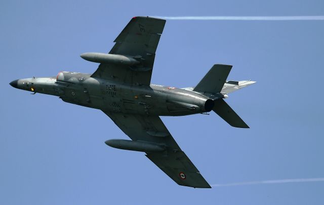 SEM — - French Navy Dassault Super Etendard M, La Ferté-Alais Airfield (LFFQ) Air Show (Le Temps Des Hélices) in may 2012