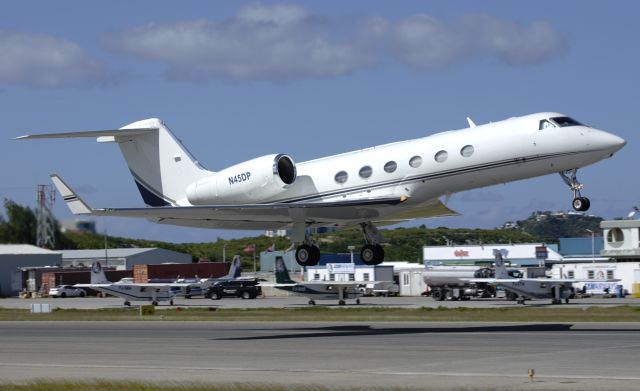 Gulfstream Aerospace Gulfstream IV (N45DP)