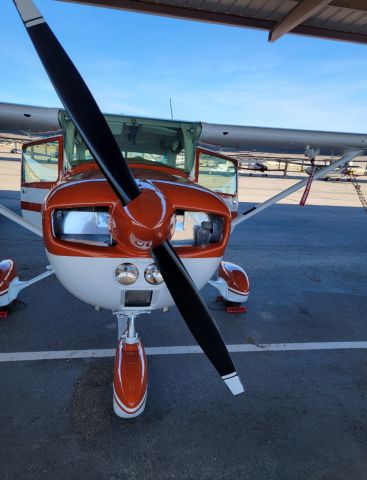 Cessna Commuter (N714SV) - Very last Cessna 150 ever built.