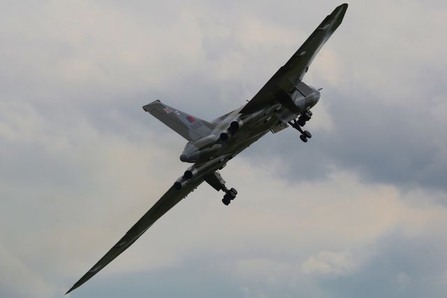 XH558 — - Avro Vulcan XH558 departs from the runway at R.A.F. Waddington.