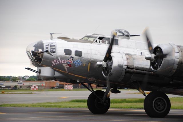 — — - New Jersey Aviation Hall of Fames Wings and Wheels Event at Teterboro Airport on 6/20/15