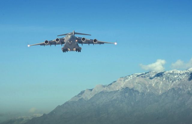 Boeing Globemaster III — - C17 on approach into Hill Air Force Base.