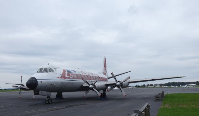 VICKERS Viscount (N7471) - Shown here is a 1958 Capitol Airlines "Vickers Viscount" 797. Thanks to four Rolls-Royce Dart Turbo-Prop Engines the aircraft had a range of almost 1400 miles at max speed of 352 mph. It could hold up to 53 passengers and is currently in restoration at MAAM Facility at the KRDG Airport in the Autumn of 2018.