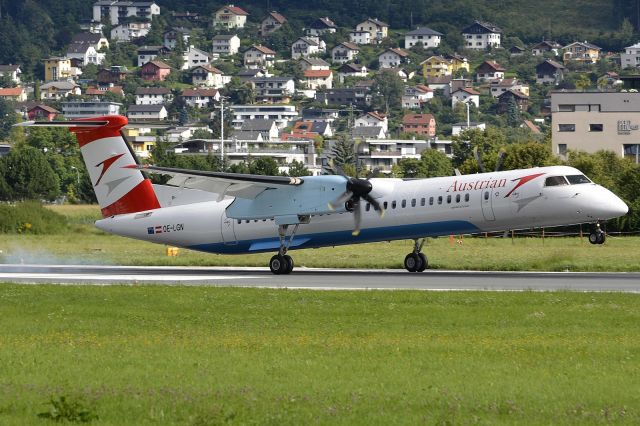 de Havilland Dash 8-400 (OE-LGN)