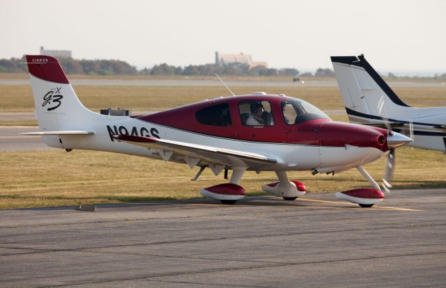 Cirrus SR-22 (N94GS)