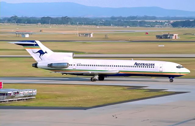 BOEING 727-200 (VH-TBG)