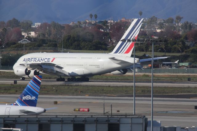 Airbus A380-800 (F-HPJB)