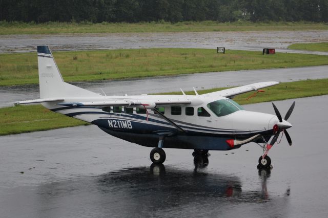 Cessna Caravan (N211MB)