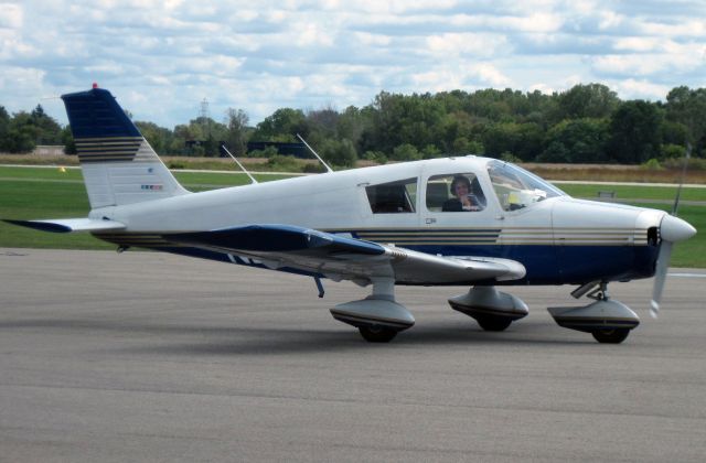 Piper Cherokee (N98222)