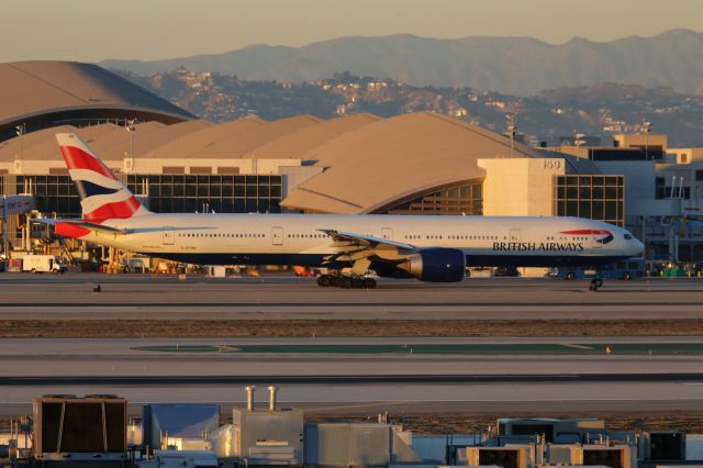 BOEING 777-300ER (G-STBD)