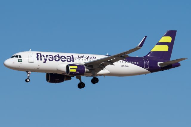 Airbus A320 (HZ-FAD)