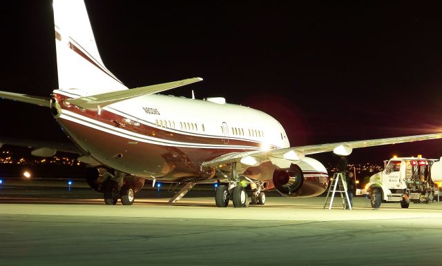 Boeing 737-700 (N800KS) - This BBJ made an unexpected stop at our airport