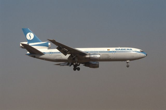 McDonnell Douglas DC-10 (OO-SLA) - Final Approach to Narita Intl Airport Rwy16 on 1987/02/11