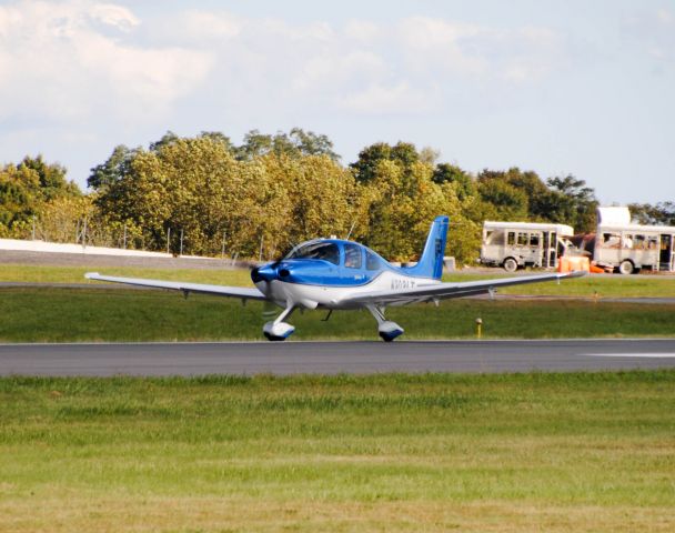 Cirrus SR-20 (N203LT)