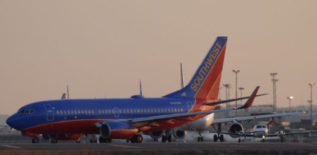 Boeing 737-700 (N442WN)