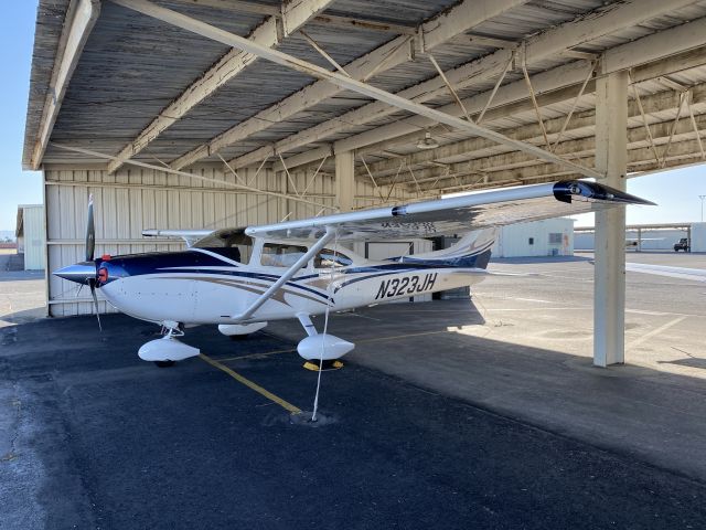 Cessna Skylane (N323JH) - In a shelter at it's home airport
