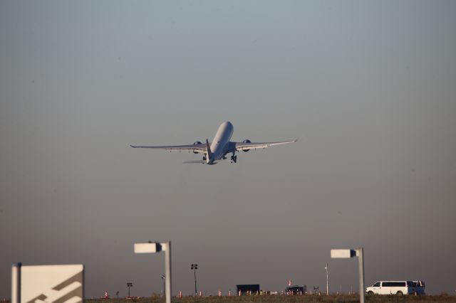 Airbus A350-900 (N502DN)