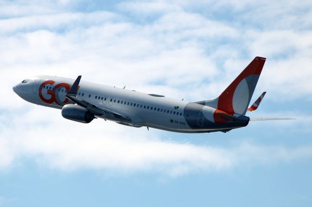 Boeing 737-700 (PR-GXU)
