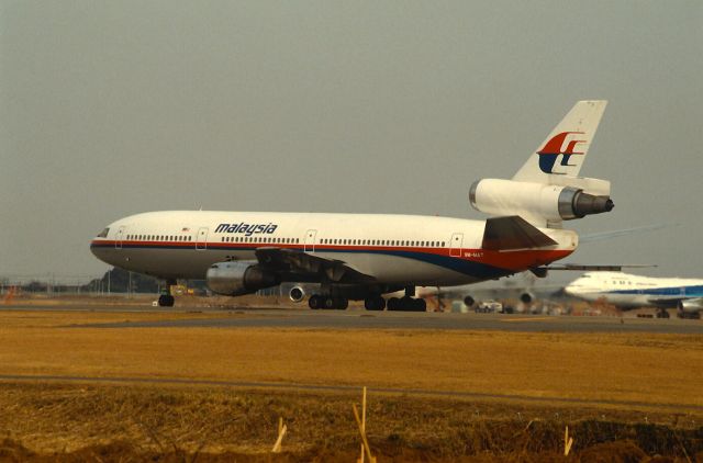 McDonnell Douglas DC-10 (9M-MAT) - Departure at Narita Intl Airport Rwy34 on 1988/02/11