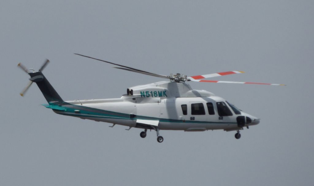 Sikorsky S-76 (N518MK) - Shown here is a Sikorsky S76 Helo on this VFR day in the Spring of 2016.