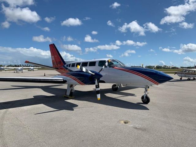 Cessna 404 Titan (N532NM)