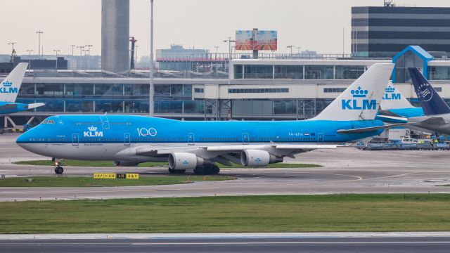 Boeing 747-400 (PH-BFH)