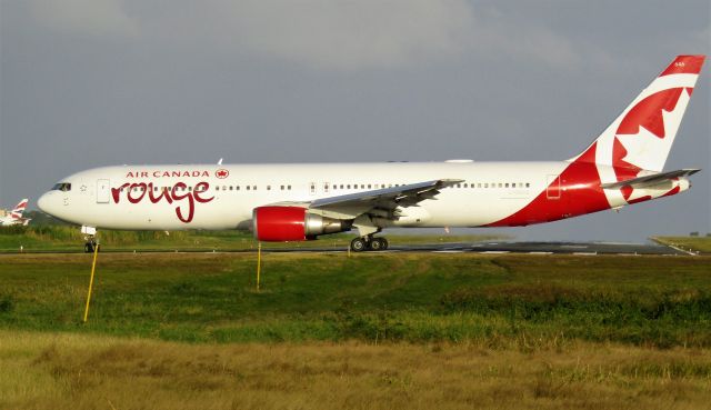 BOEING 767-300 (C-GDUZ)