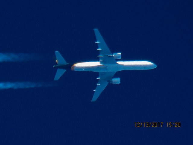 Boeing 757-200 (N416UP)