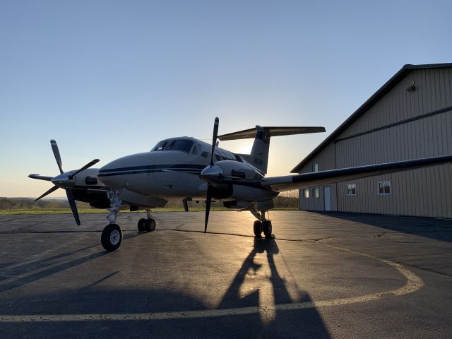 Beechcraft King Air F90 (N18471)