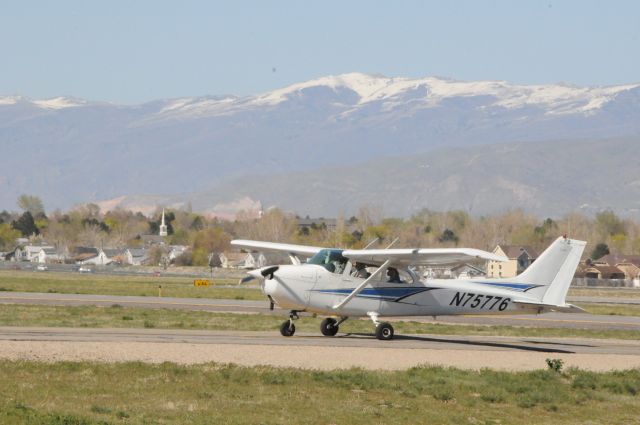 Cessna Skyhawk (N75776)