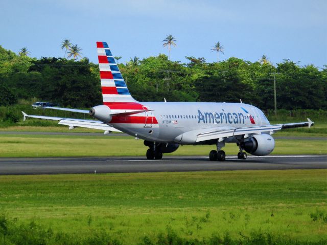 Airbus A319 (N723UW)