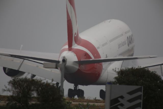 Airbus A380-800 (VH-OQA)