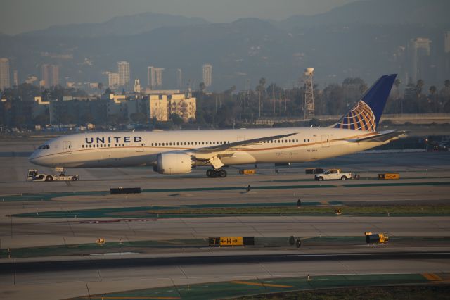 Boeing 787-9 Dreamliner (N27959)