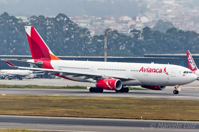 Airbus A330-300 (N941AV) - Avianca - Airbus A330-243br /Registration: N941AVbr /br /Bogota (BOG) / São Paulo (GRU)br /br /Foto tirada em: 25/06/2016br /Fotografia: Marcelo Luiz