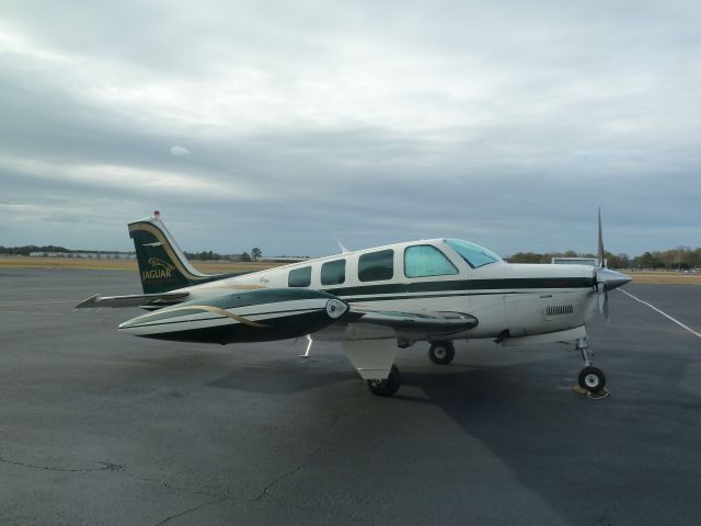 Beechcraft Bonanza (36) (N825EC) - Nice looking airplane