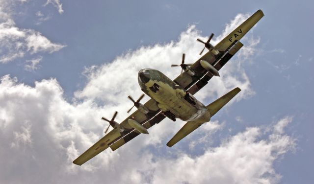 Lockheed C-130 Hercules —