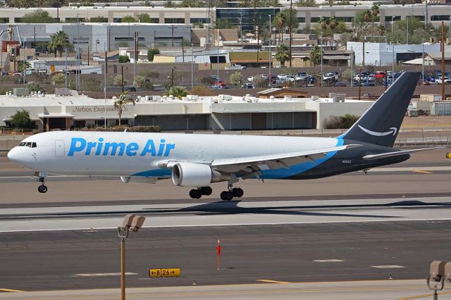 BOEING 767-300 (N311AZ) - Air Transport International-Prine Air 767-338 N311AZ at Phoenix Sky Harbor on April 29, 2018