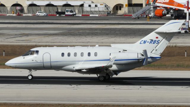 Hawker 800 (CN-RBS) - On landing RUNWAY31