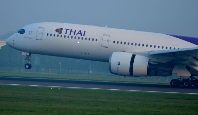 Airbus A350-900 (HS-THG)