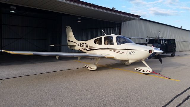 Robinson R-22 (N458TW) - In front of her house.