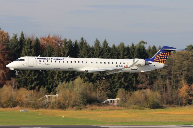 Canadair Regional Jet CRJ-900 (D-ACNV)