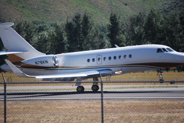 Dassault Falcon 2000 (N78KN)