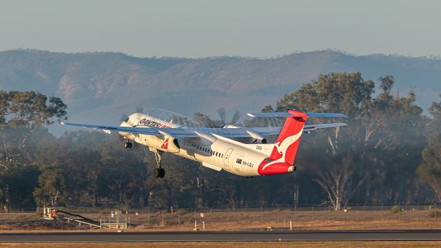 de Havilland Dash 8-400 (VH-LQJ)