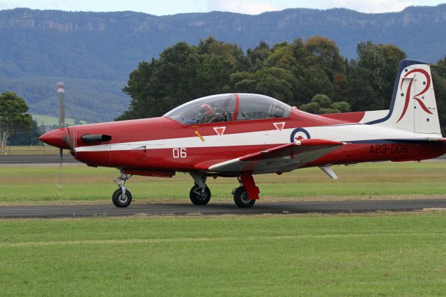 HAWKER DE HAVILLAND PC-9 — - Wings over Illawarra 2016 australia, RAAF Roulettes