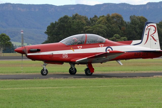 HAWKER DE HAVILLAND PC-9 — - Wings over Illawarra 2016 australia, RAAF Roulettes