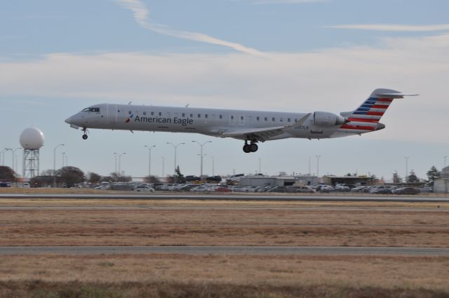 Canadair Regional Jet CRJ-200 (N957LR)